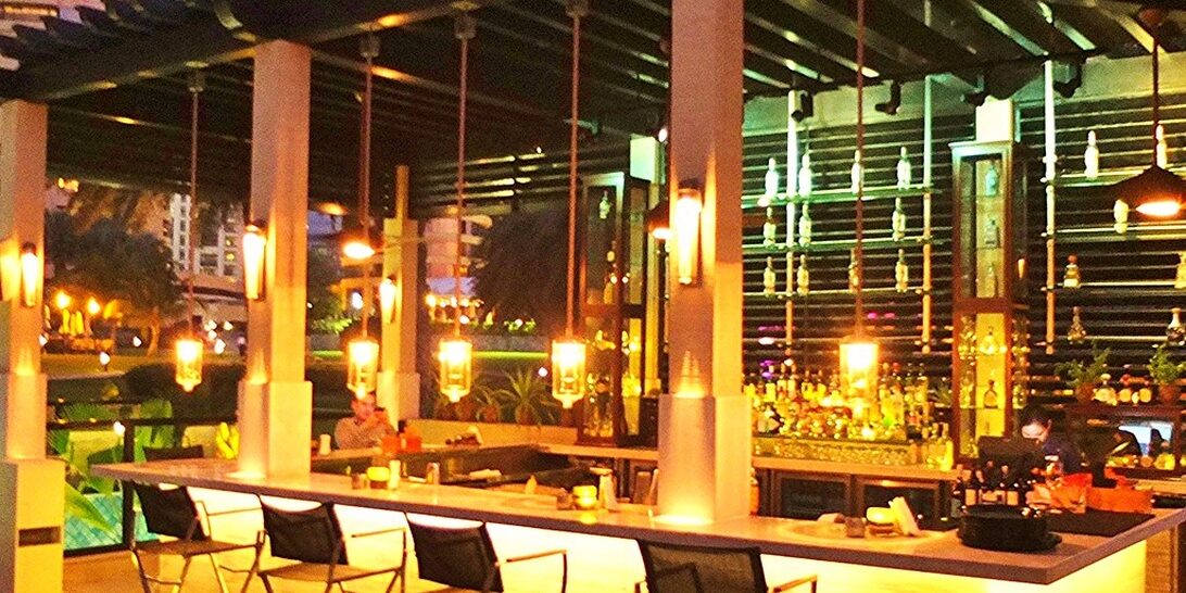 resized_bar_mood_lighting_1